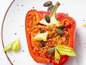 stuffed pepper with rice, lentils and tomato