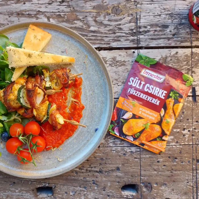 Göngyölt csirkemell pirítóssal