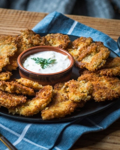 Rántott laskagomba fokhagymás szósszal