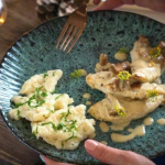 Csirkemell rókagombás szósszal