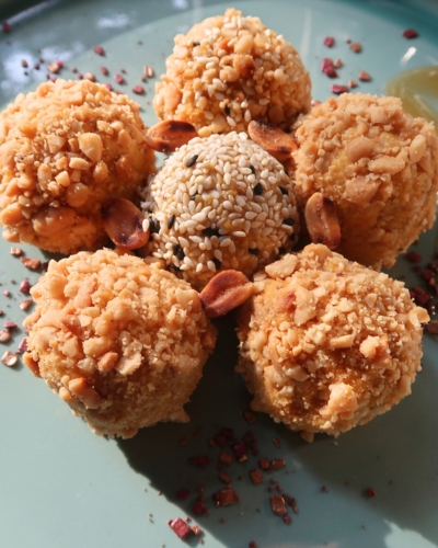 Sütőtökös és kekszes mézeskalács golyók